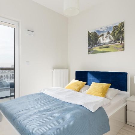 Wola Chic Blue Apartment 바르샤바 외부 사진