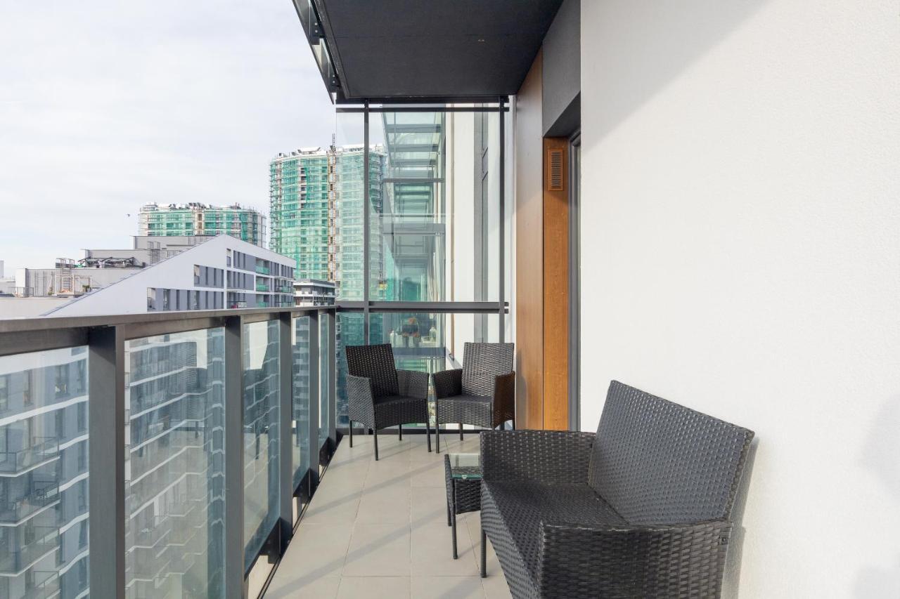 Wola Chic Blue Apartment 바르샤바 외부 사진