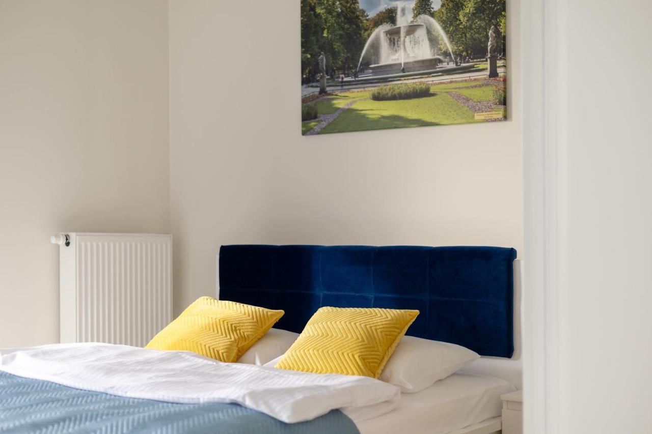 Wola Chic Blue Apartment 바르샤바 외부 사진